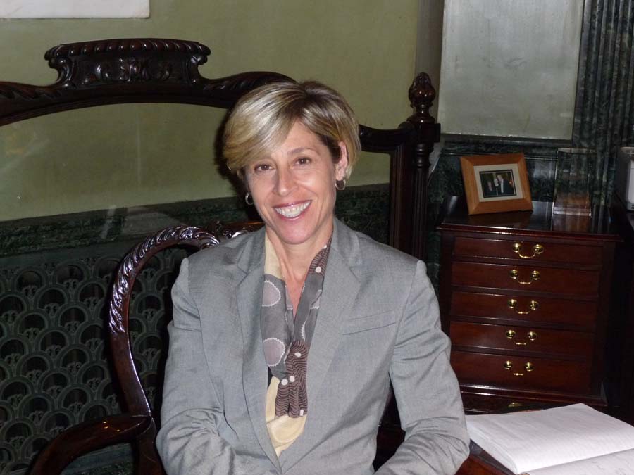 Betsy Hirsch